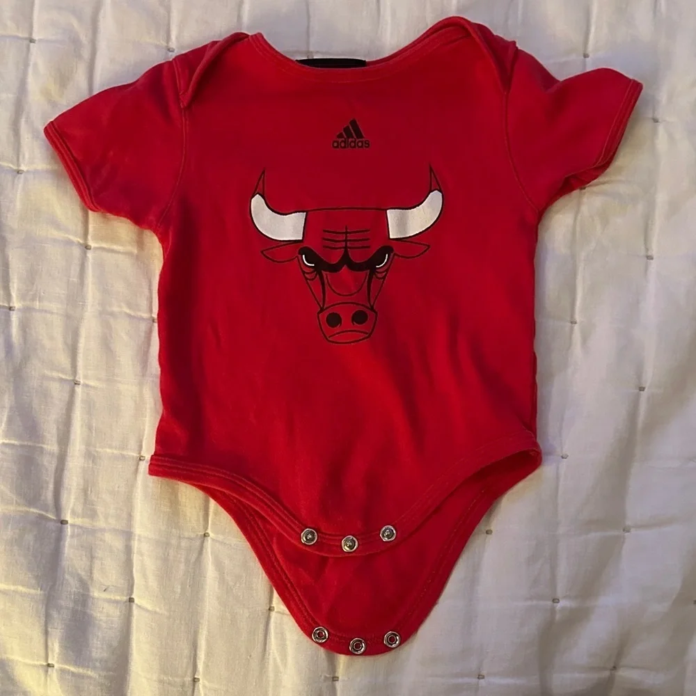 14 piece Chicago team jerseys baby clothes (046)